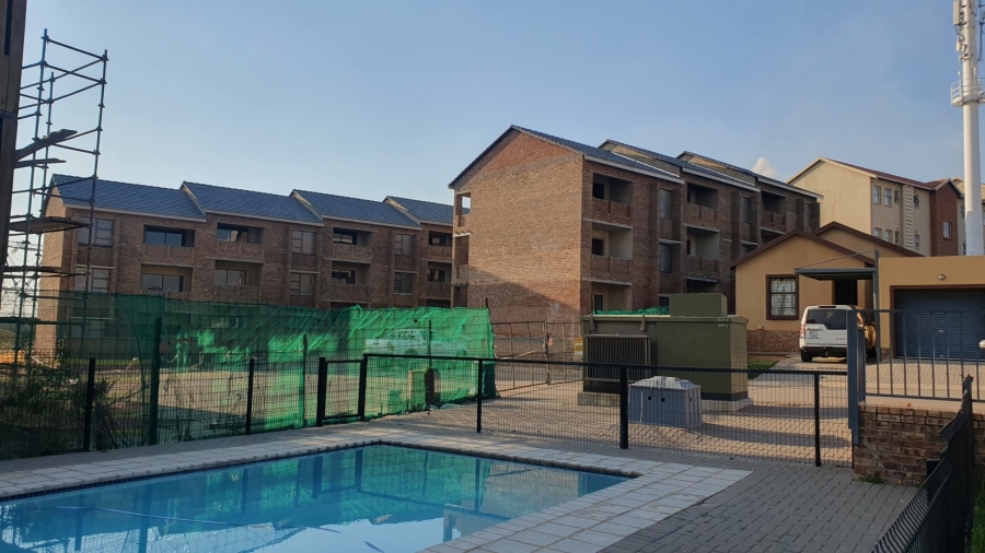 2 Bedroom Property for Sale in Country View Gauteng