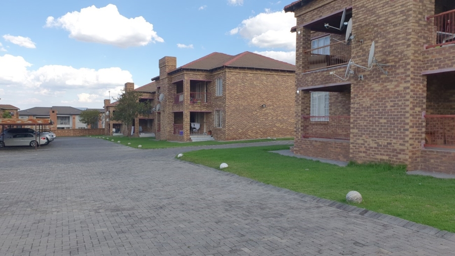 2 Bedroom Property for Sale in Midrand Gauteng