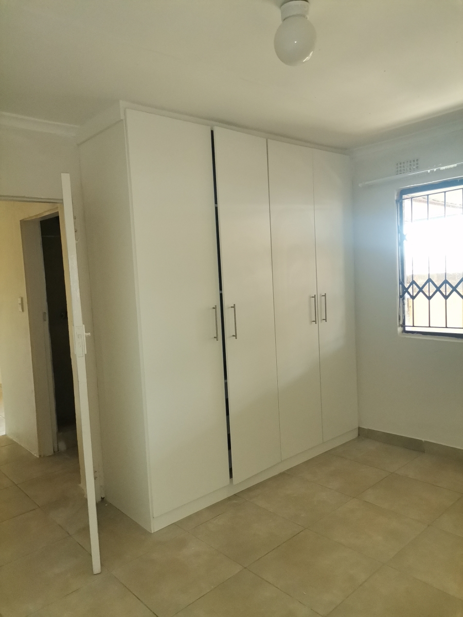 Room for rent in Clayville Gauteng. Listed by PropertyCentral