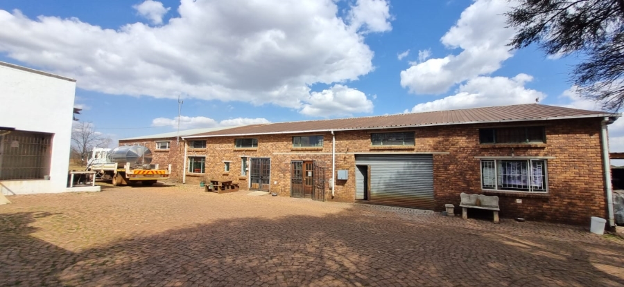 3 Bedroom Property for Sale in Elandsfontein SH Gauteng
