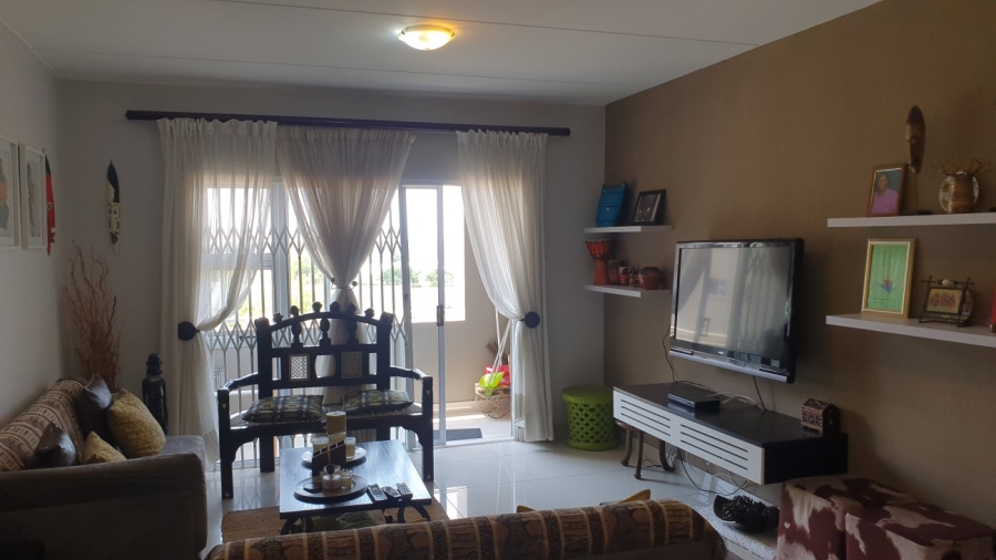 2 Bedroom Property for Sale in Blue Hills Gauteng