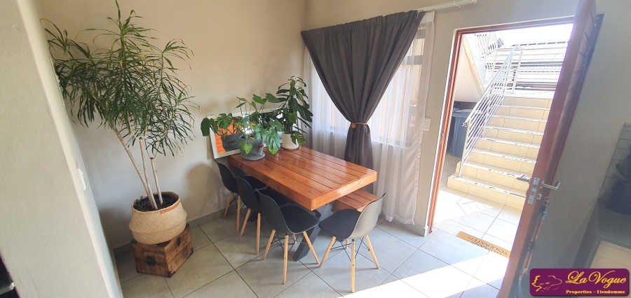 To Let 2 Bedroom Property for Rent in Six Fountains Residential Estate Gauteng