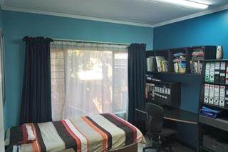 2 Bedroom Property for Sale in Greenstone Hill Gauteng