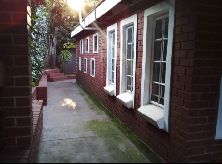 To Let 1 Bedroom Property for Rent in Terenure Gauteng