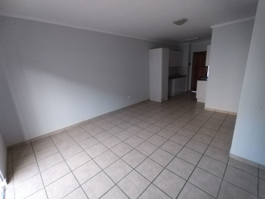 To Let 2 Bedroom Property for Rent in Noordwyk Gauteng