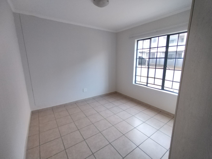 To Let 2 Bedroom Property for Rent in Noordwyk Gauteng