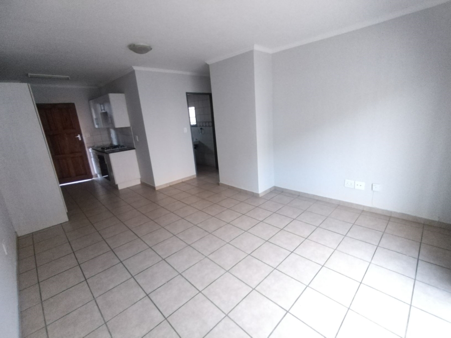 To Let 2 Bedroom Property for Rent in Noordwyk Gauteng