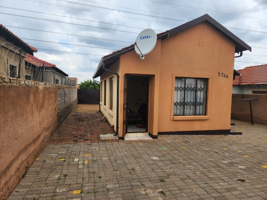 3 Bedroom Property for Sale in Soshanguve VV Gauteng