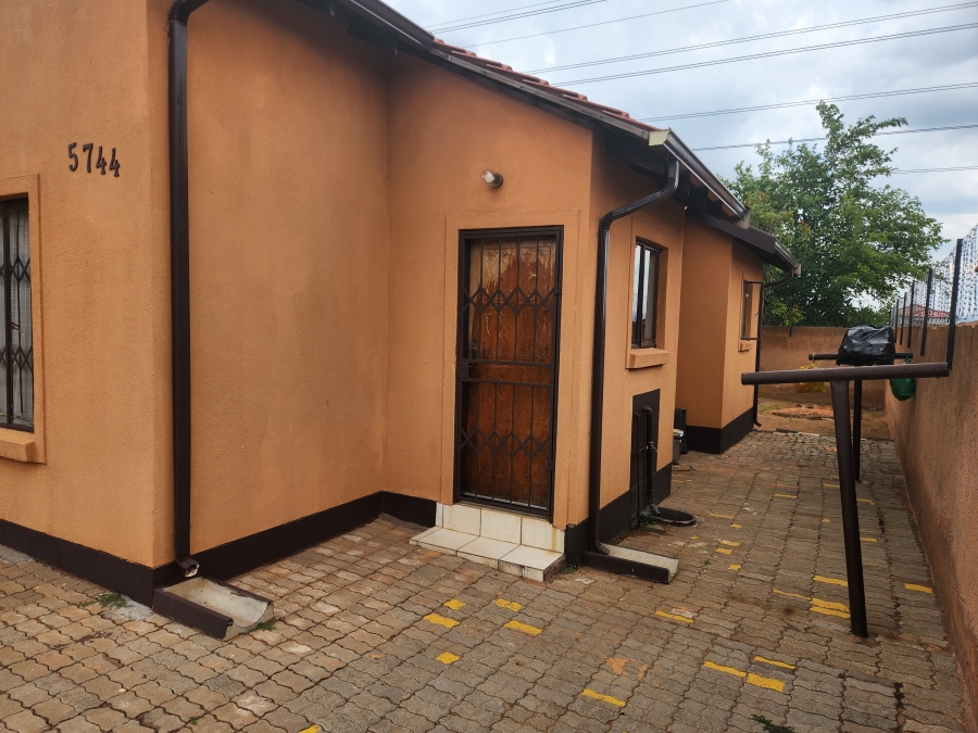 3 Bedroom Property for Sale in Soshanguve VV Gauteng