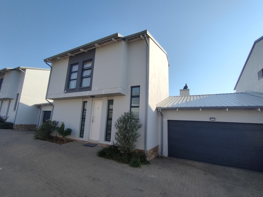 3 Bedroom Property for Sale in Amorosa Gauteng
