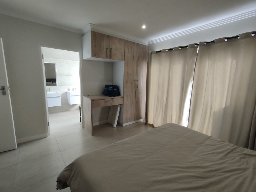 3 Bedroom Property for Sale in Amorosa Gauteng