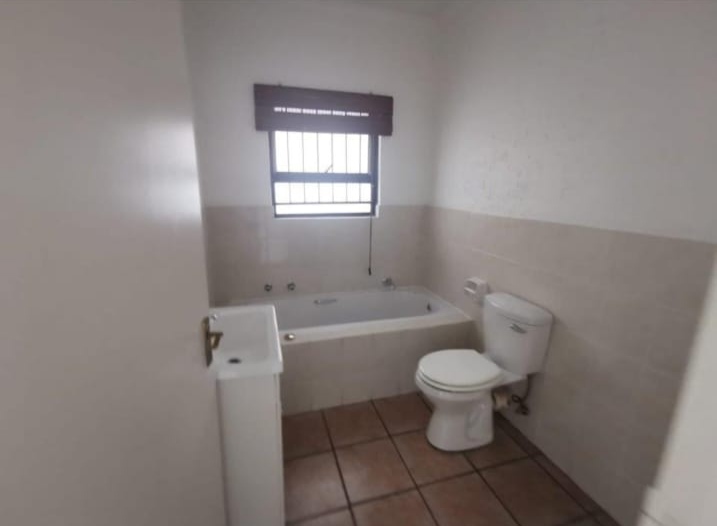 To Let 2 Bedroom Property for Rent in Sunninghill Gauteng