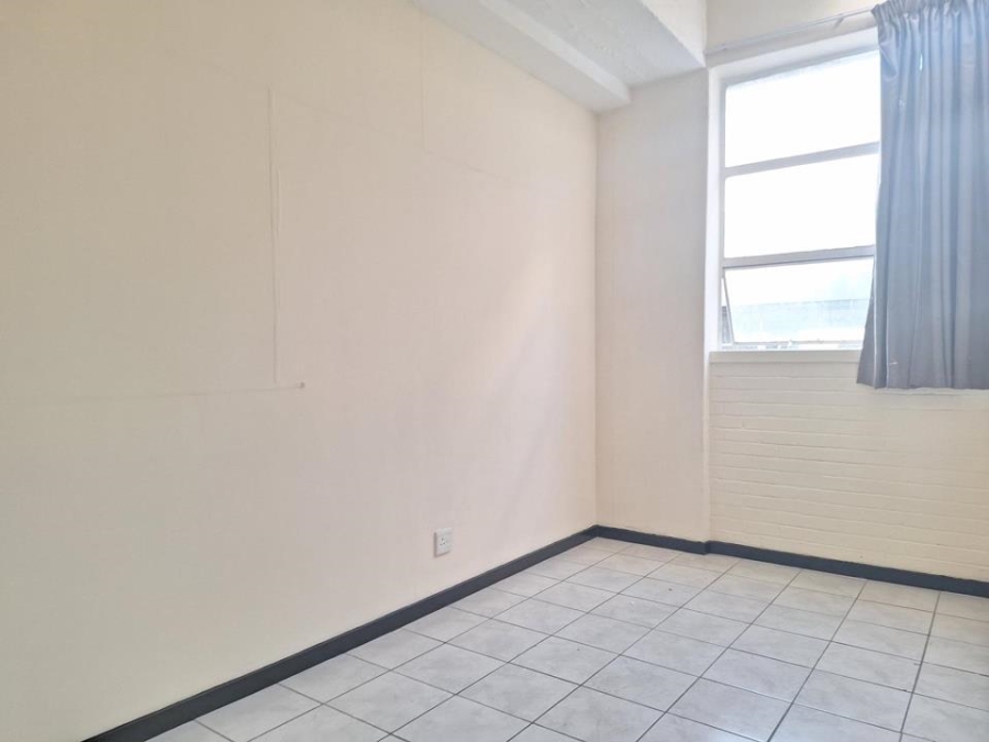 To Let 1 Bedroom Property for Rent in Jeppestown Gauteng