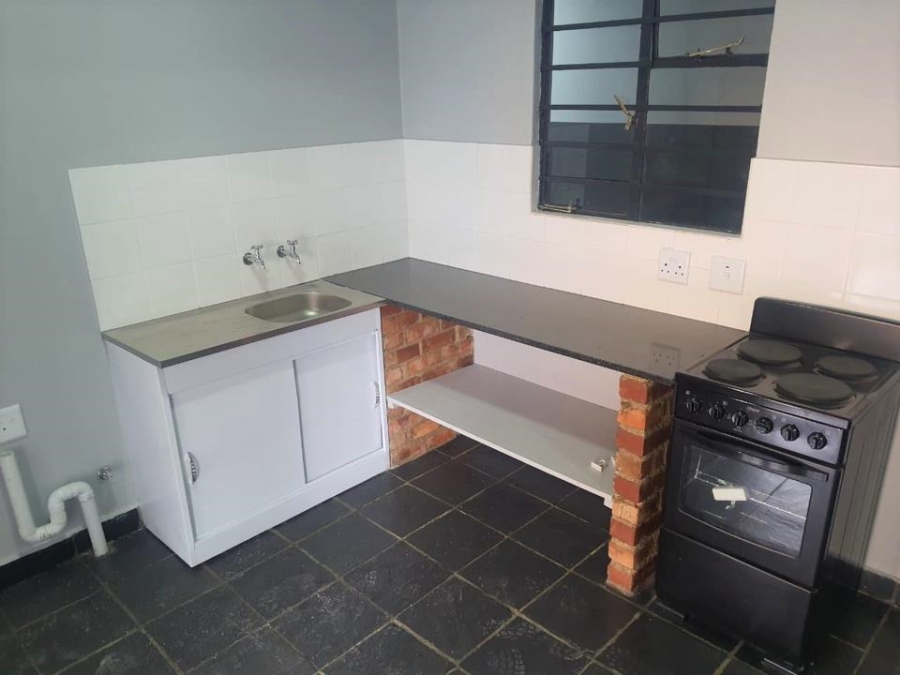 To Let 2 Bedroom Property for Rent in Springs Central Gauteng