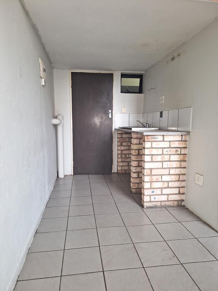 1 Bedroom Property for Sale in Johannesburg Central Gauteng