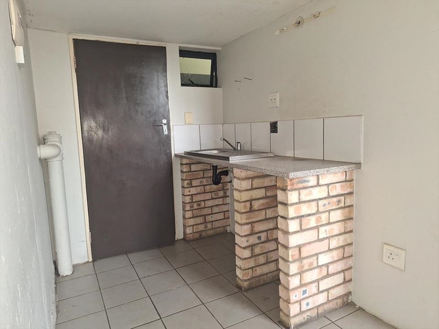 1 Bedroom Property for Sale in Johannesburg Central Gauteng