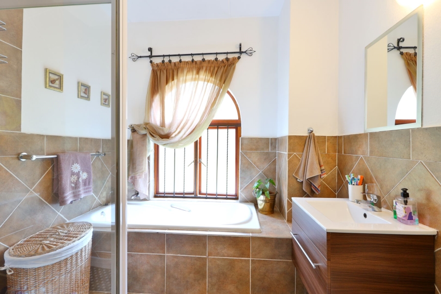 2 Bedroom Property for Sale in Jukskei Park Gauteng