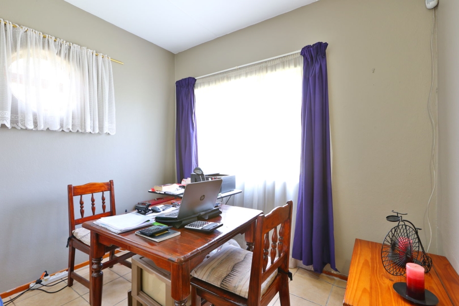 2 Bedroom Property for Sale in Jukskei Park Gauteng