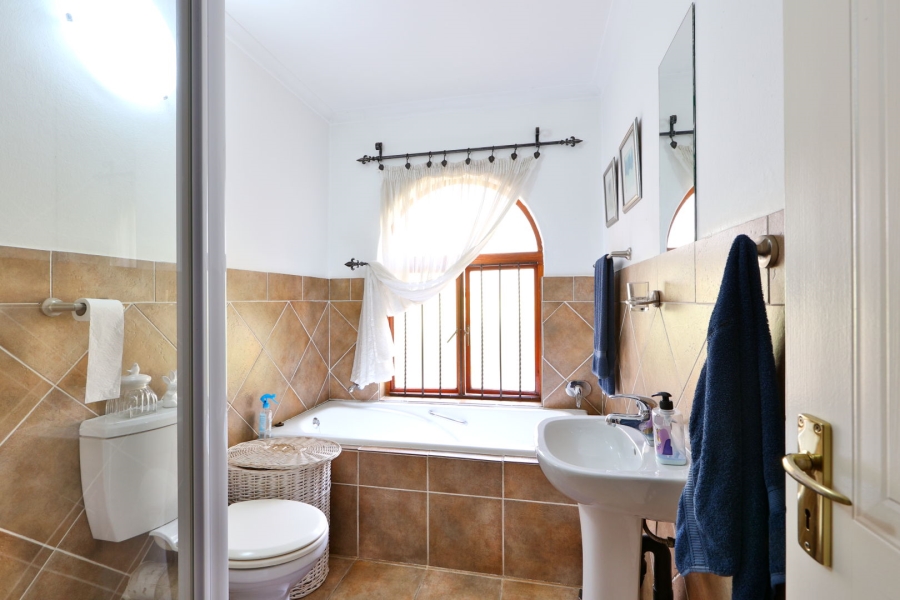 2 Bedroom Property for Sale in Jukskei Park Gauteng