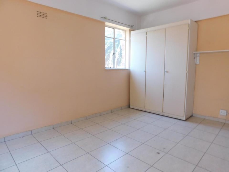 To Let 1 Bedroom Property for Rent in Yeoville Gauteng