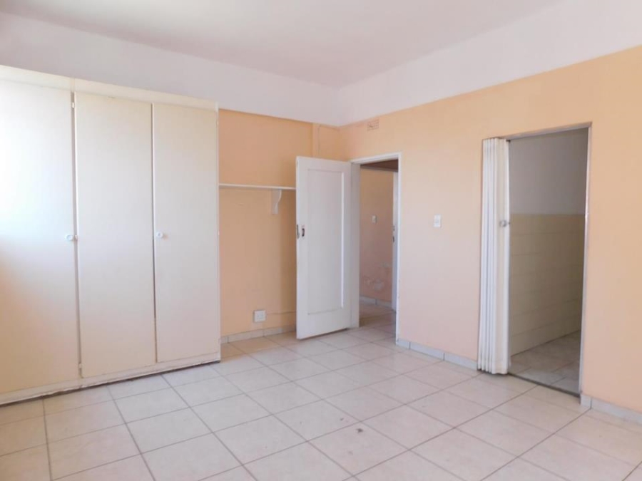 To Let 1 Bedroom Property for Rent in Yeoville Gauteng