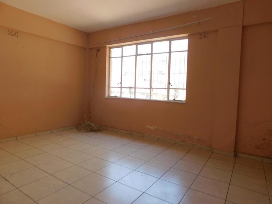 To Let 1 Bedroom Property for Rent in Yeoville Gauteng