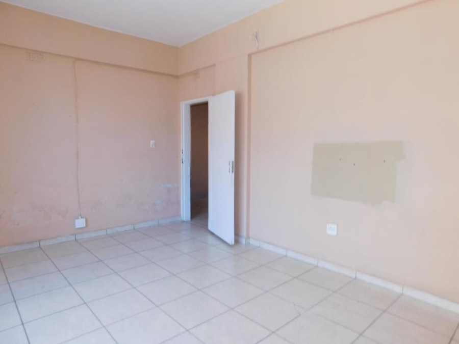 To Let 1 Bedroom Property for Rent in Yeoville Gauteng