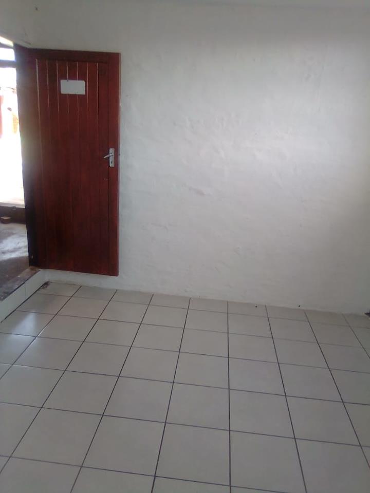 To Let 1 Bedroom Property for Rent in Yeoville Gauteng