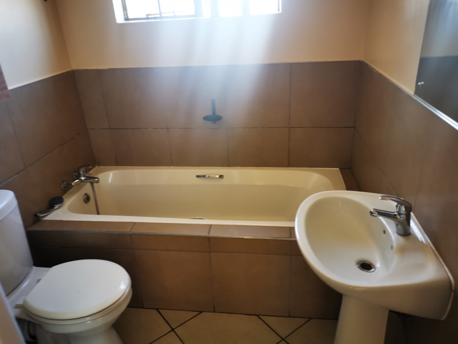 2 Bedroom Property for Sale in Sagewood Gauteng