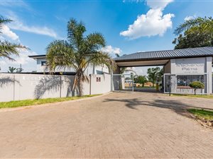 2 Bedroom Property for Sale in Mackenzie Park Gauteng