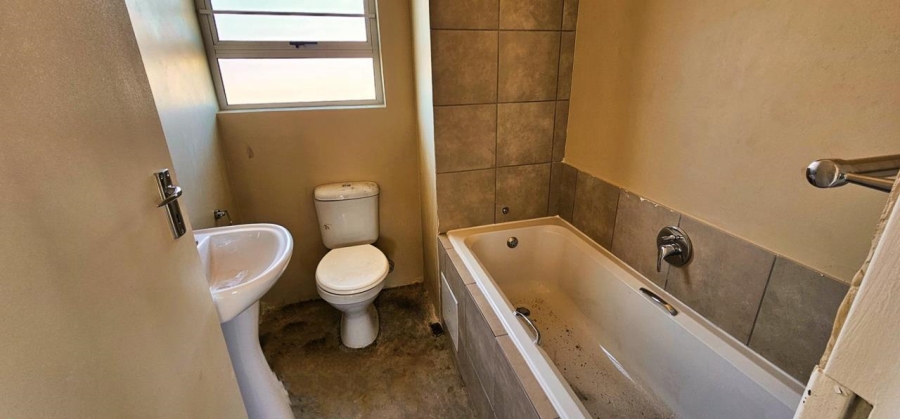 2 Bedroom Property for Sale in Salfin Gauteng