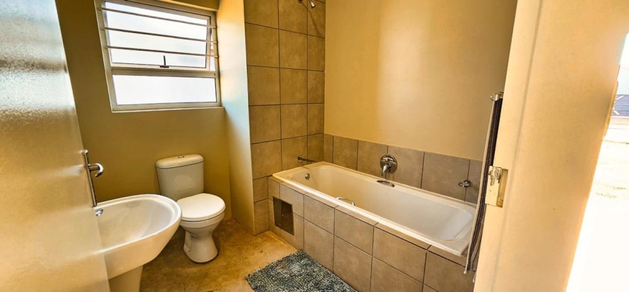 3 Bedroom Property for Sale in Salfin Gauteng