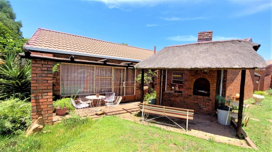 4 Bedroom Property for Sale in Ferryvale Gauteng