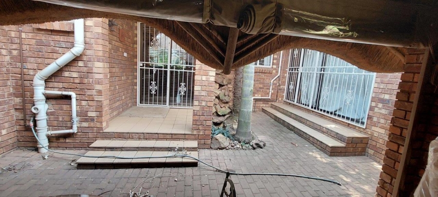 5 Bedroom Property for Sale in Ferryvale Gauteng