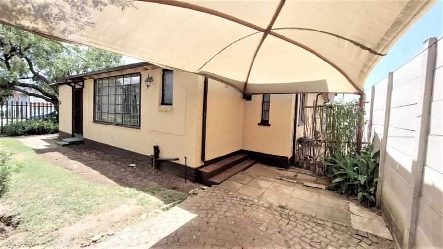 4 Bedroom Property for Sale in Alrapark Gauteng