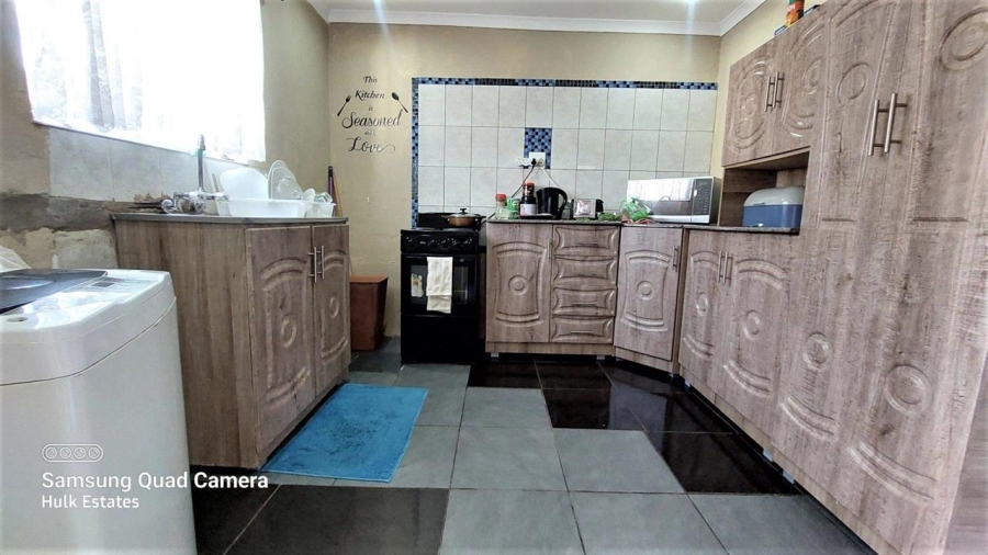 5 Bedroom Property for Sale in Ferryvale Gauteng