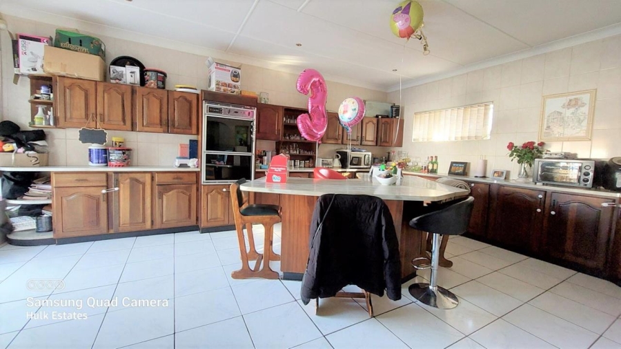 5 Bedroom Property for Sale in Ferryvale Gauteng