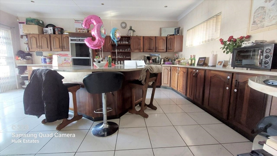 5 Bedroom Property for Sale in Ferryvale Gauteng