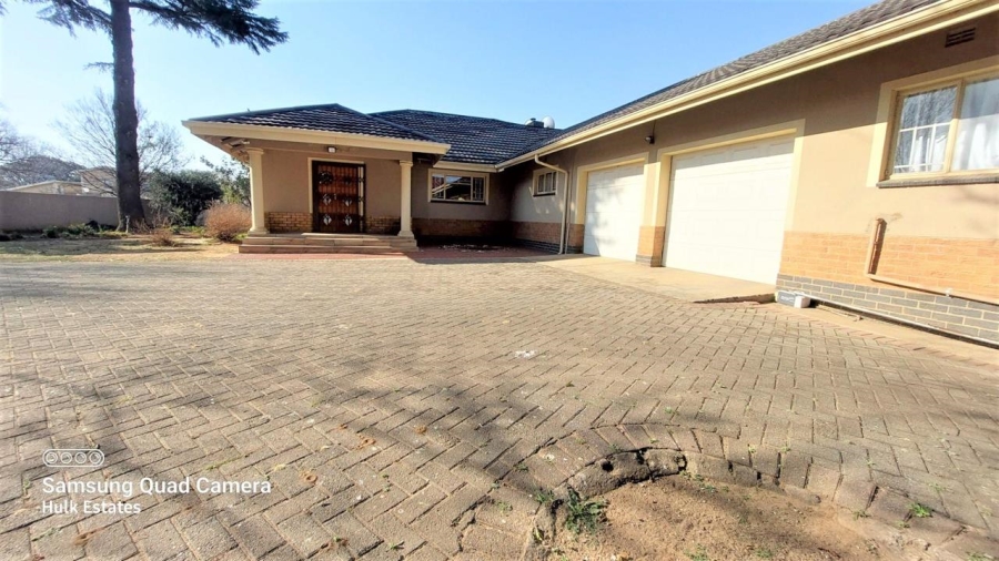 5 Bedroom Property for Sale in Ferryvale Gauteng