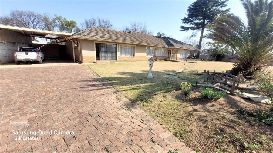 5 Bedroom Property for Sale in Ferryvale Gauteng