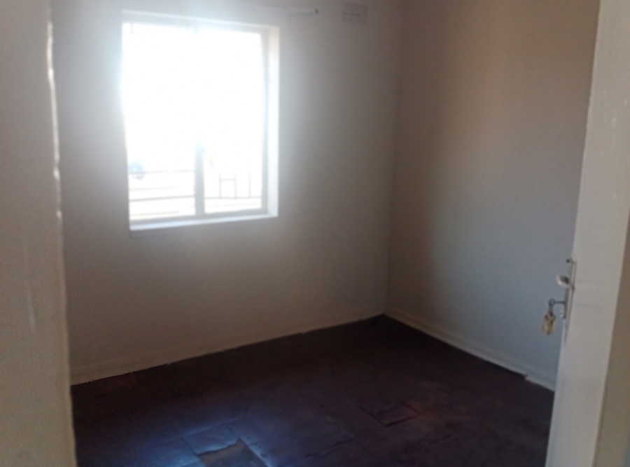 To Let 3 Bedroom Property for Rent in South Hills Gauteng