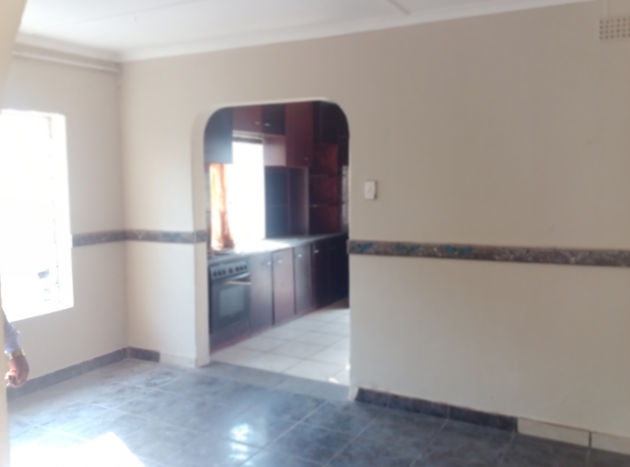 To Let 3 Bedroom Property for Rent in South Hills Gauteng