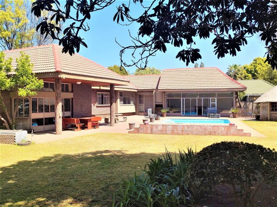 4 Bedroom Property for Sale in Three Rivers Gauteng