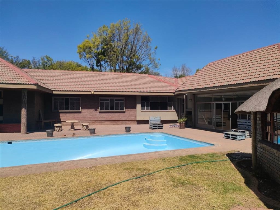 4 Bedroom Property for Sale in Three Rivers Gauteng