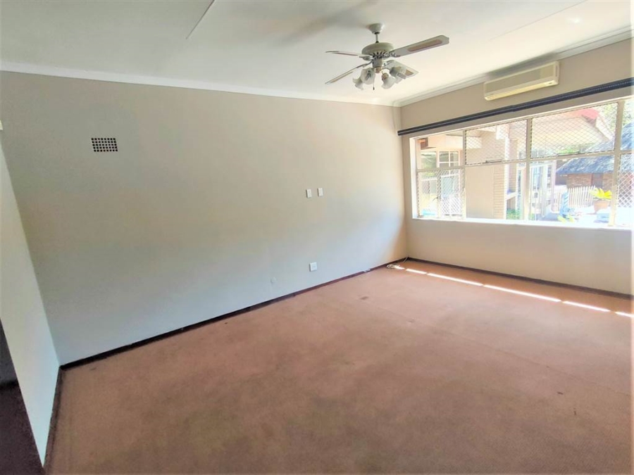 4 Bedroom Property for Sale in Three Rivers Gauteng
