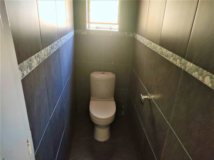 4 Bedroom Property for Sale in Three Rivers Gauteng
