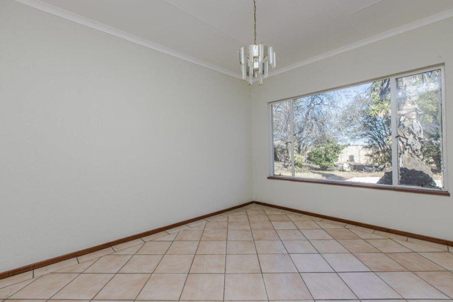 5 Bedroom Property for Sale in President Park Gauteng