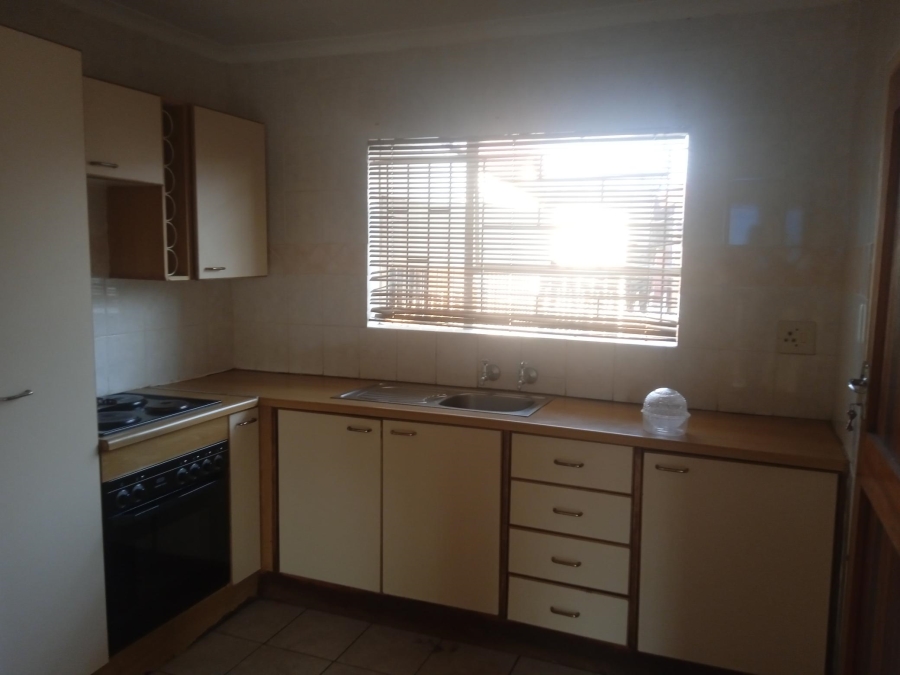 3 Bedroom Property for Sale in Soshanguve UU Gauteng