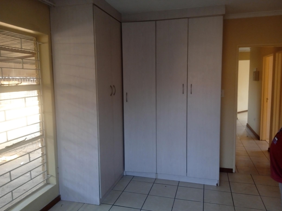 3 Bedroom Property for Sale in Soshanguve UU Gauteng