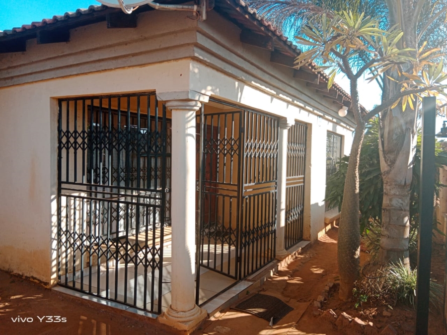 2 Bedroom Property for Sale in Soshanguve South Gauteng